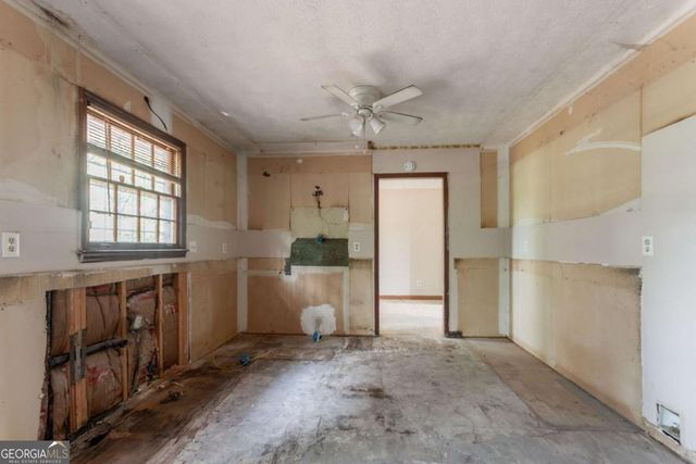 3600 River Hills Court, Ellenwood, GA 30294