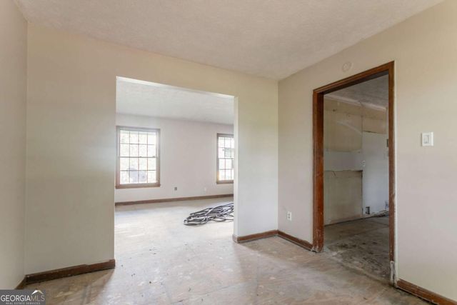 3600 River Hills Court, Ellenwood, GA 30294
