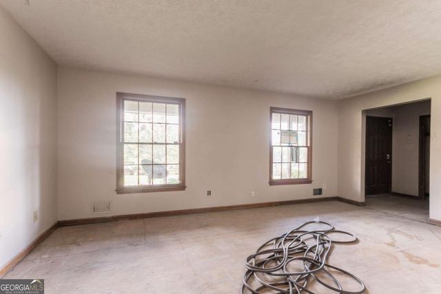 3600 River Hills Court, Ellenwood, GA 30294