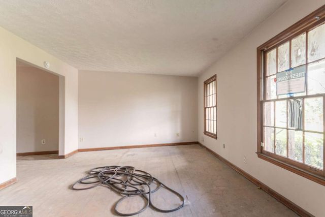 3600 River Hills Court, Ellenwood, GA 30294