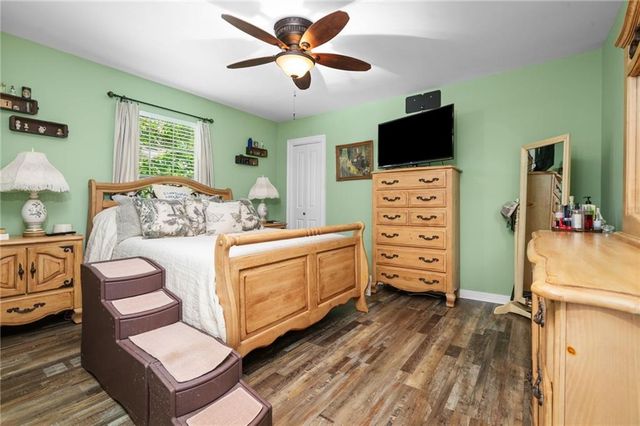 11825 Old Shipyard Road, Coden, AL 36523