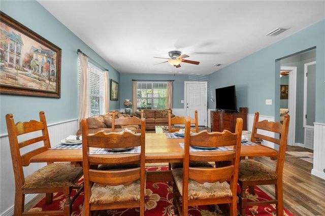 11825 Old Shipyard Road, Coden, AL 36523