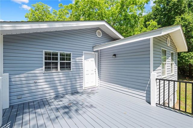11825 Old Shipyard Road, Coden, AL 36523