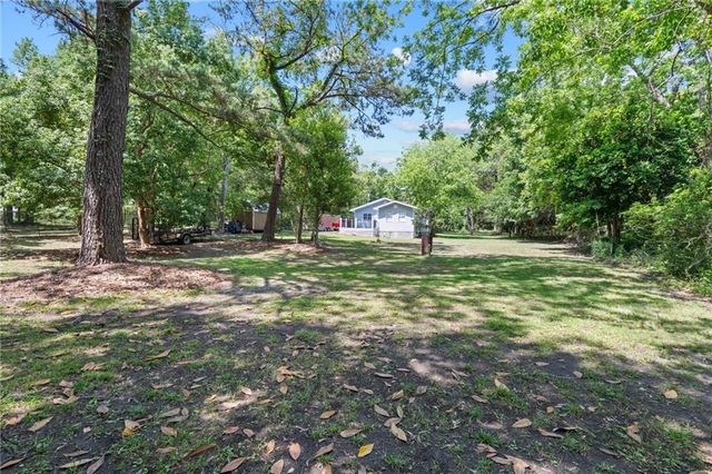 11825 Old Shipyard Road, Coden, AL 36523