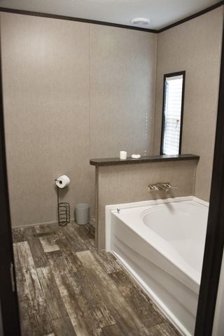 23602 Saxon Way, Hockley, TX 77447