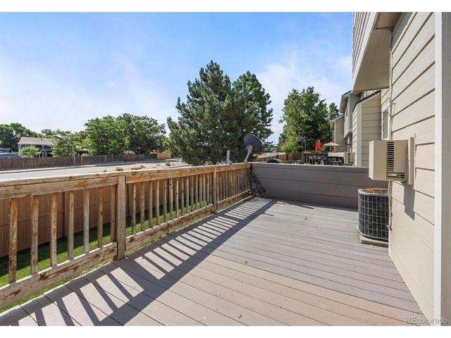 1246 S Zeno Cir B, Aurora, CO 80017