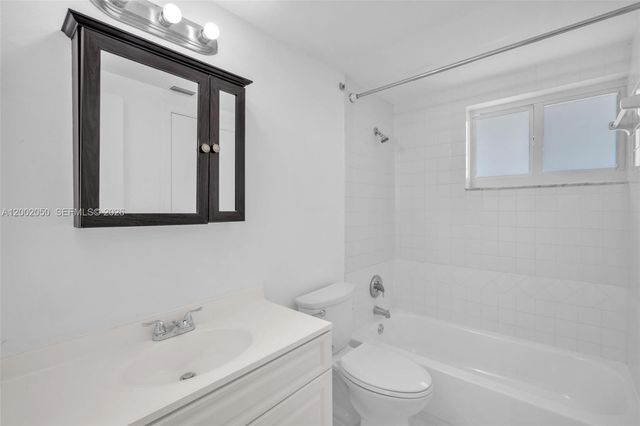 8103 Camino Real C314, Miami, FL 33143