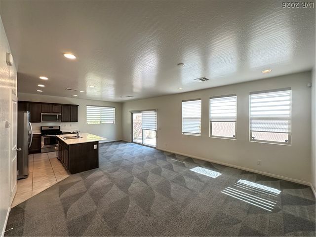 6784 PIVOT POINT Street, Las Vegas, NV 89148