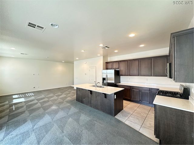 6784 PIVOT POINT Street, Las Vegas, NV 89148