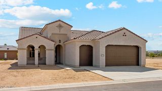 16729 W SHEILA Lane, Goodyear, AZ 85395