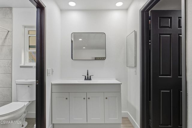 20448 Calhaven Drive, Saugus, CA 91390