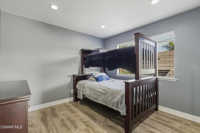 20448 Calhaven Drive, Saugus, CA 91390