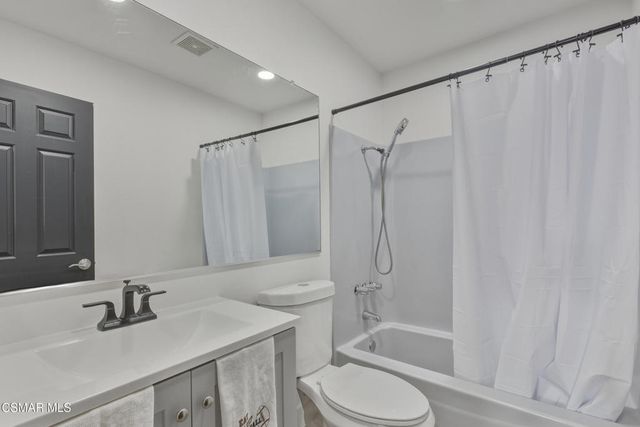 20448 Calhaven Drive, Saugus, CA 91390