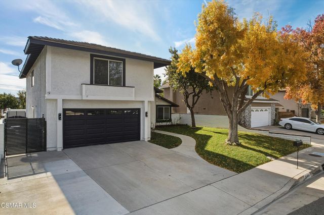 20448 Calhaven Drive, Saugus, CA 91390