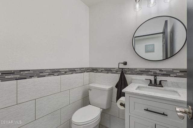 20448 Calhaven Drive, Saugus, CA 91390