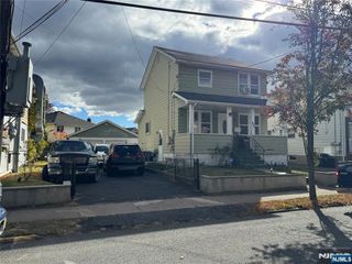 492 Westminster Place, Lodi, NJ 07644