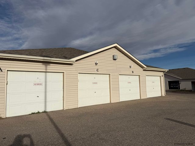 212 Country West Rd Unit C, Cheyenne, WY 82007