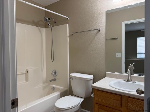 212 Country West Rd Unit C, Cheyenne, WY 82007