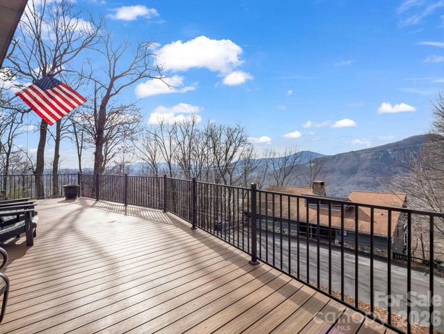 139 Valley View Circle, Lake Lure, NC 28746