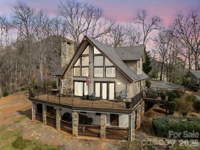 139 Valley View Circle, Lake Lure, NC 28746
