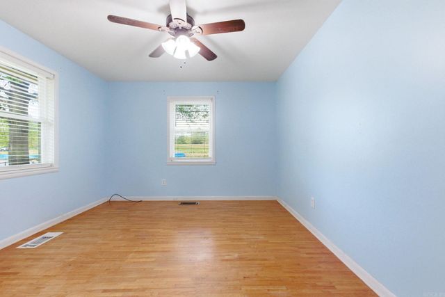 1213 N Shady Ln, Bauxite, AR 72015