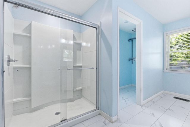 1213 N Shady Ln, Bauxite, AR 72015