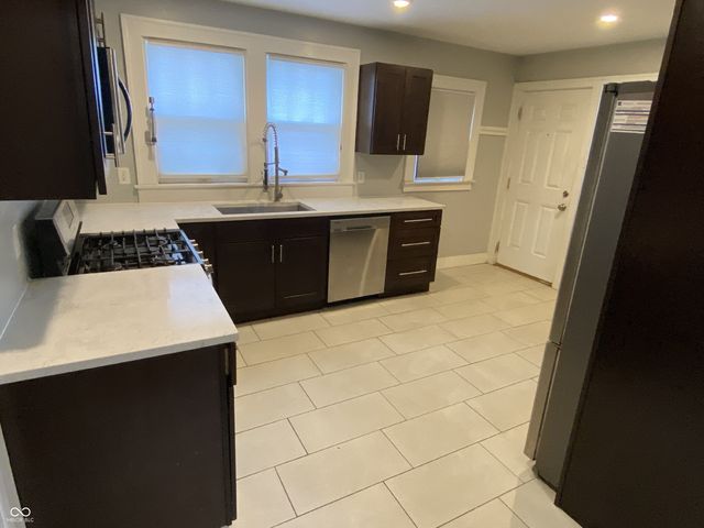 3047 N College Avenue, Indianapolis, IN 46205