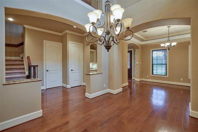 101 E Silverwood Ranch Estate, Shenandoah, TX 77384
