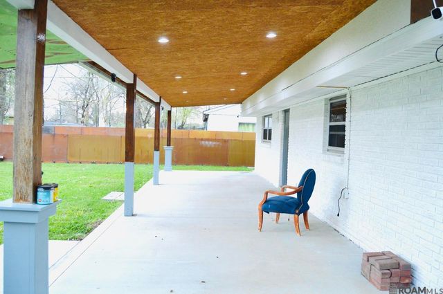 11674 Baylor Dr, Baton Rouge, LA 70816