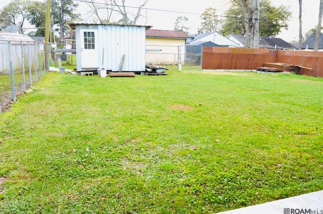 11674 Baylor Dr, Baton Rouge, LA 70816