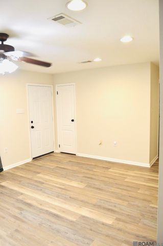 11674 Baylor Dr, Baton Rouge, LA 70816