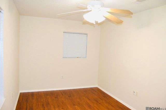 11674 Baylor Dr, Baton Rouge, LA 70816