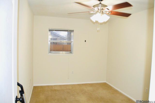 11674 Baylor Dr, Baton Rouge, LA 70816