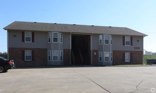 1208 Parkway Pl Apt B, Clarksville, TN 37042