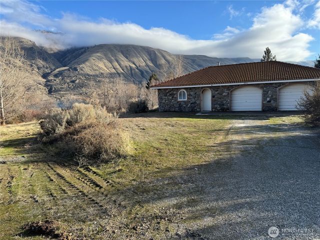 9901 US Hwy 97A, Wenatchee, WA 98801