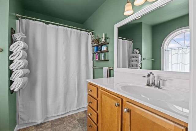 183 Harbor View Drive, St. Albans Town, VT 05478