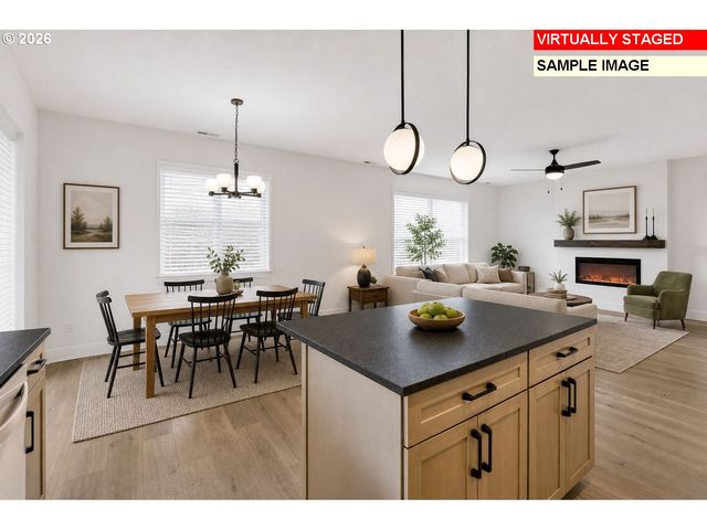 2339 E OTTER Loop 29, La Center, WA 98629