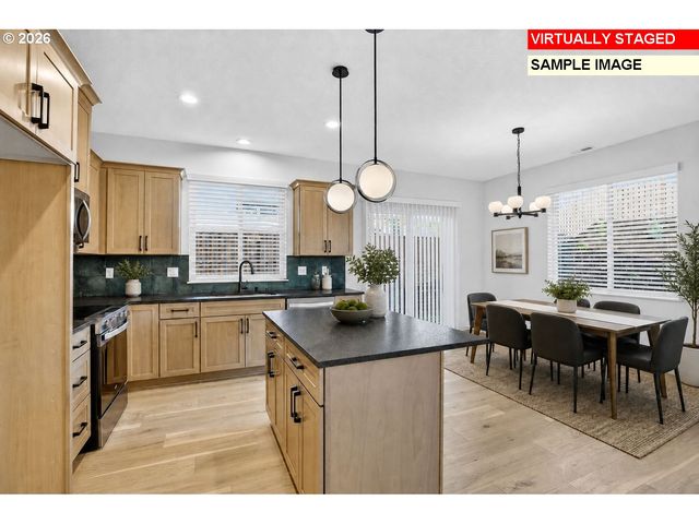 2339 E OTTER Loop 29, La Center, WA 98629