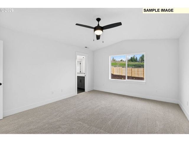 2339 E OTTER Loop 29, La Center, WA 98629