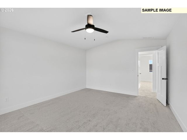 2339 E OTTER Loop 29, La Center, WA 98629