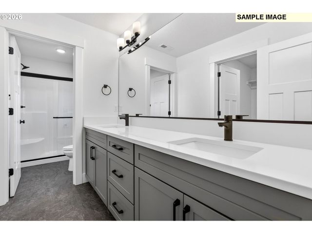 2339 E OTTER Loop 29, La Center, WA 98629
