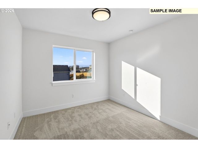 2339 E OTTER Loop 29, La Center, WA 98629