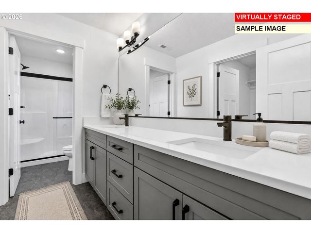 2339 E OTTER Loop 29, La Center, WA 98629