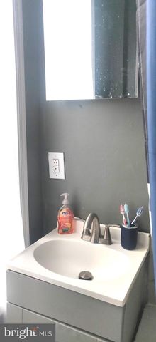 5128 OGDEN ST, Philadelphia, PA 19139