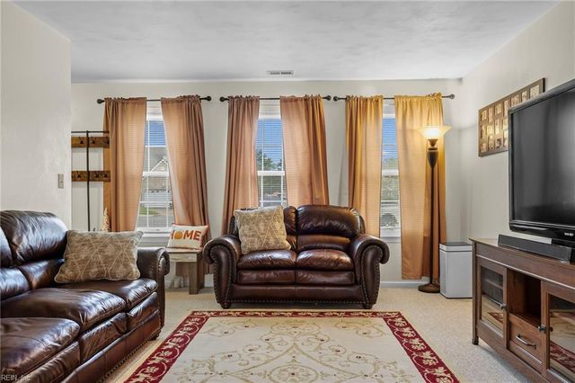 2601 Larchwood CV, Virginia Beach, VA 23456