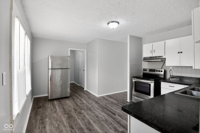 2337 Sickle Road, Indianapolis, IN 46219