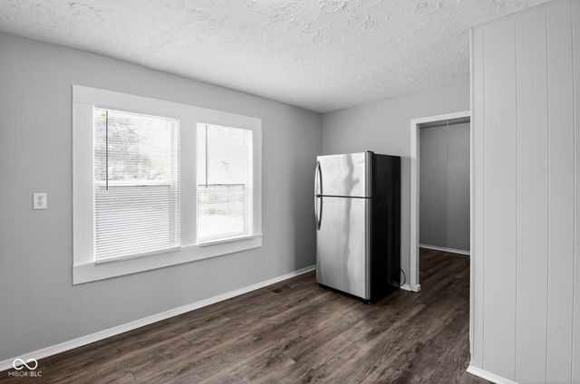 2337 Sickle Road, Indianapolis, IN 46219