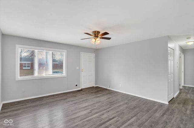 2337 Sickle Road, Indianapolis, IN 46219