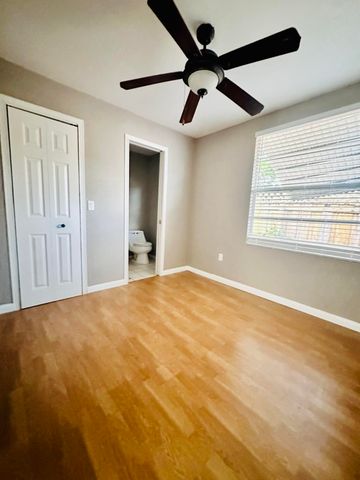 1118 N E Street, Lake Worth Beach, FL 33460