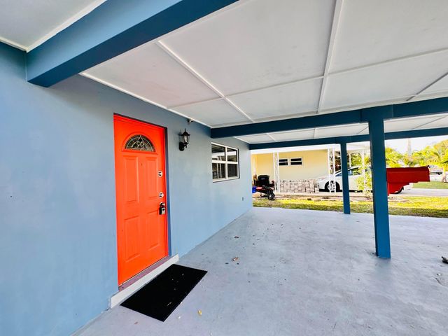 1118 N E Street, Lake Worth Beach, FL 33460